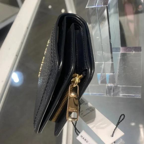 Marc Jacobs Wallet Bi-Fold Wallet S101L01SP21 Black - Picture 3 of 12